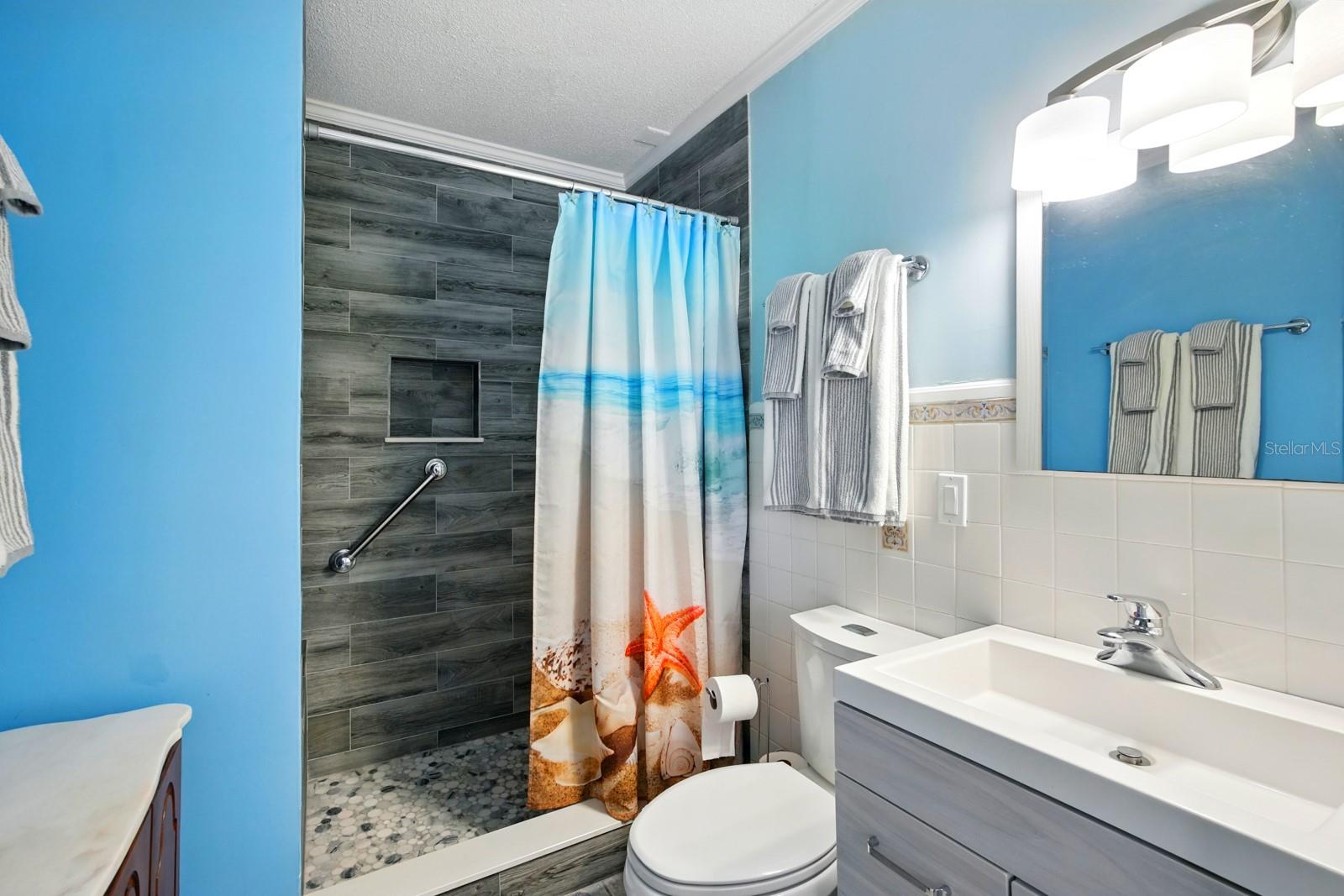 Image 9 of 49 For 7029 Ocean Shore Boulevard