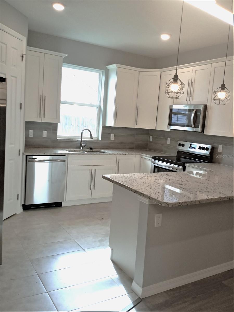 Image 13 of 36 For 60 Raleigh Drive