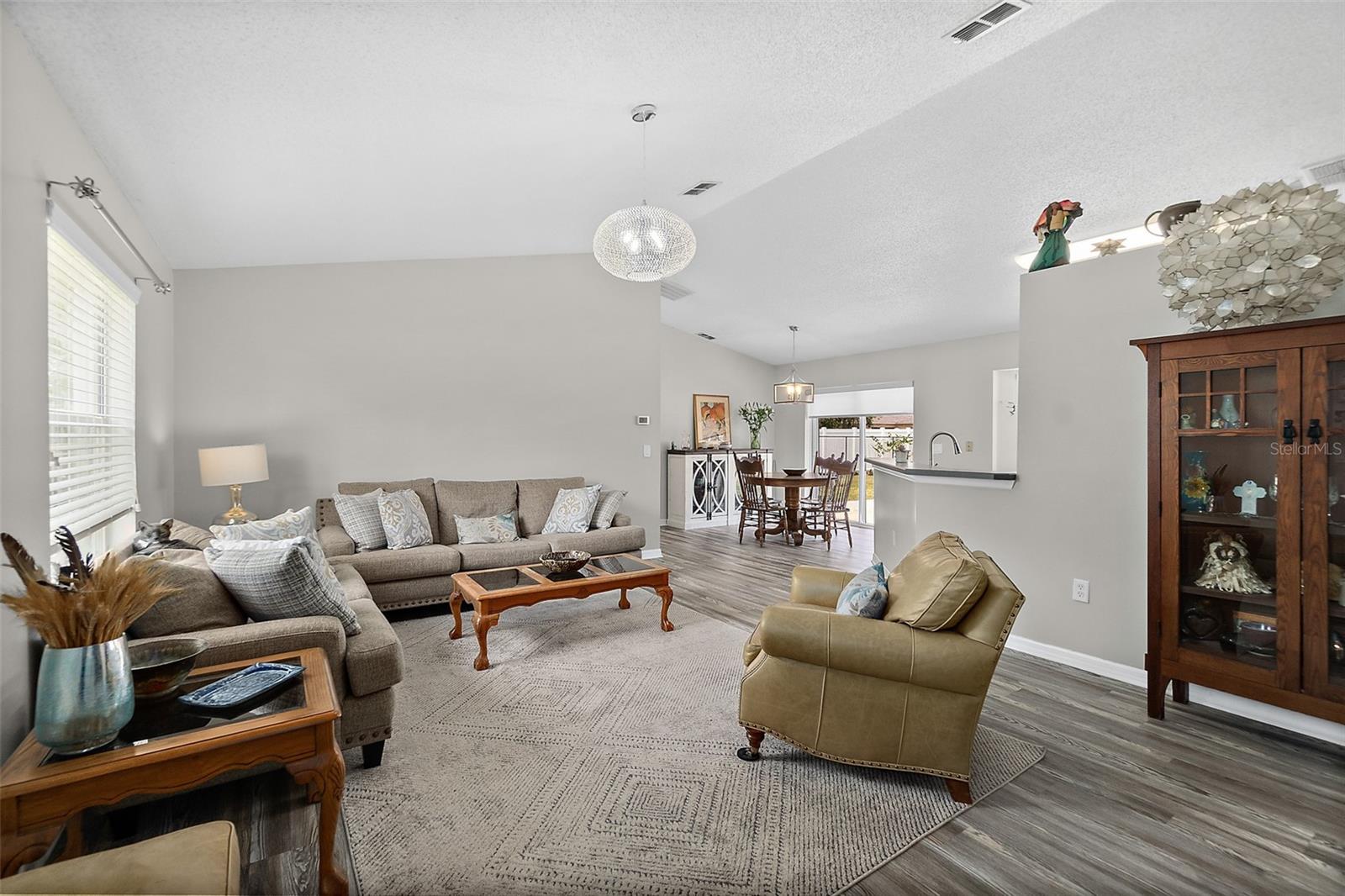Image 14 of 42 For 5 Ripcord Lane