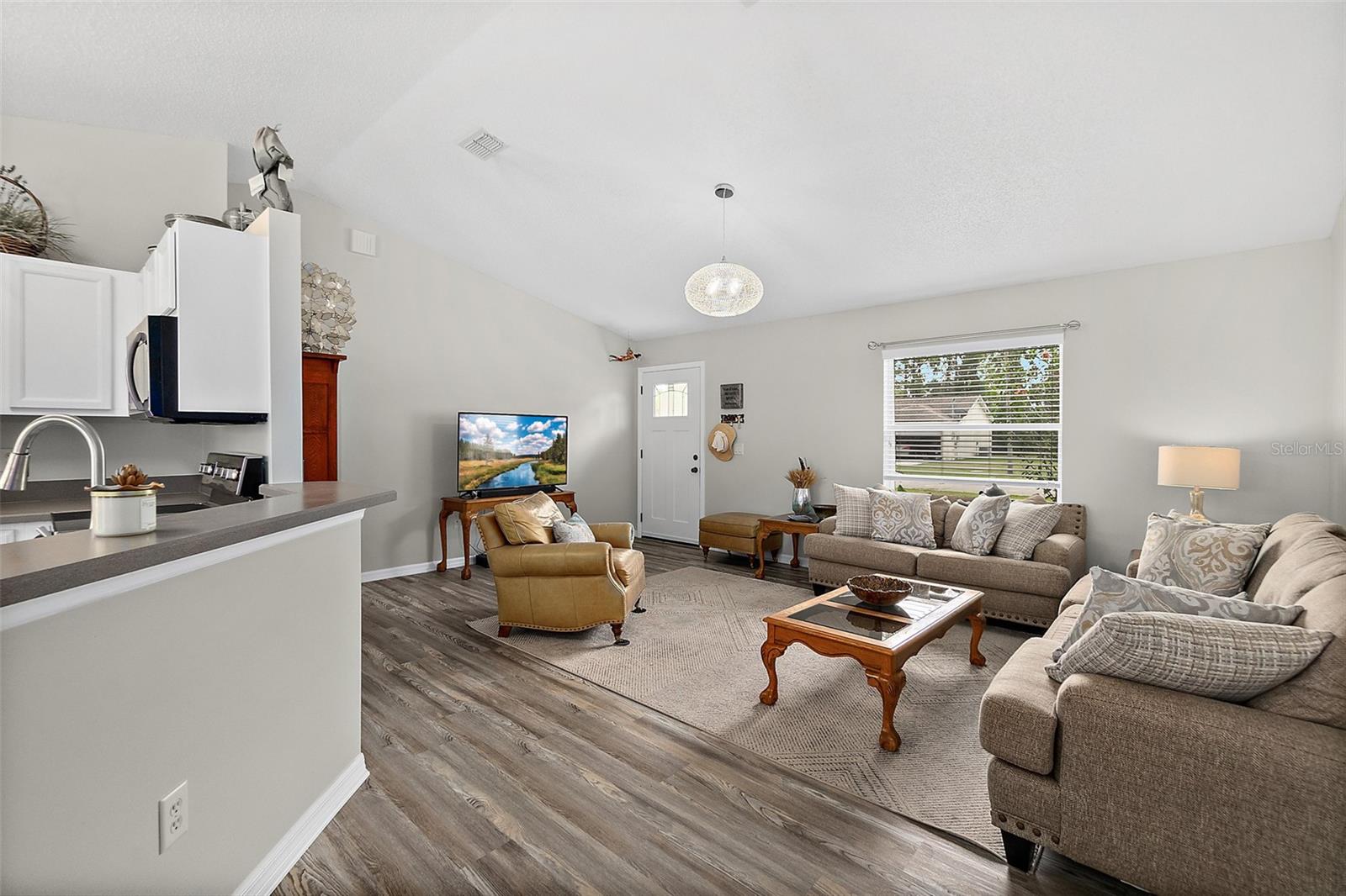 Image 17 of 42 For 5 Ripcord Lane