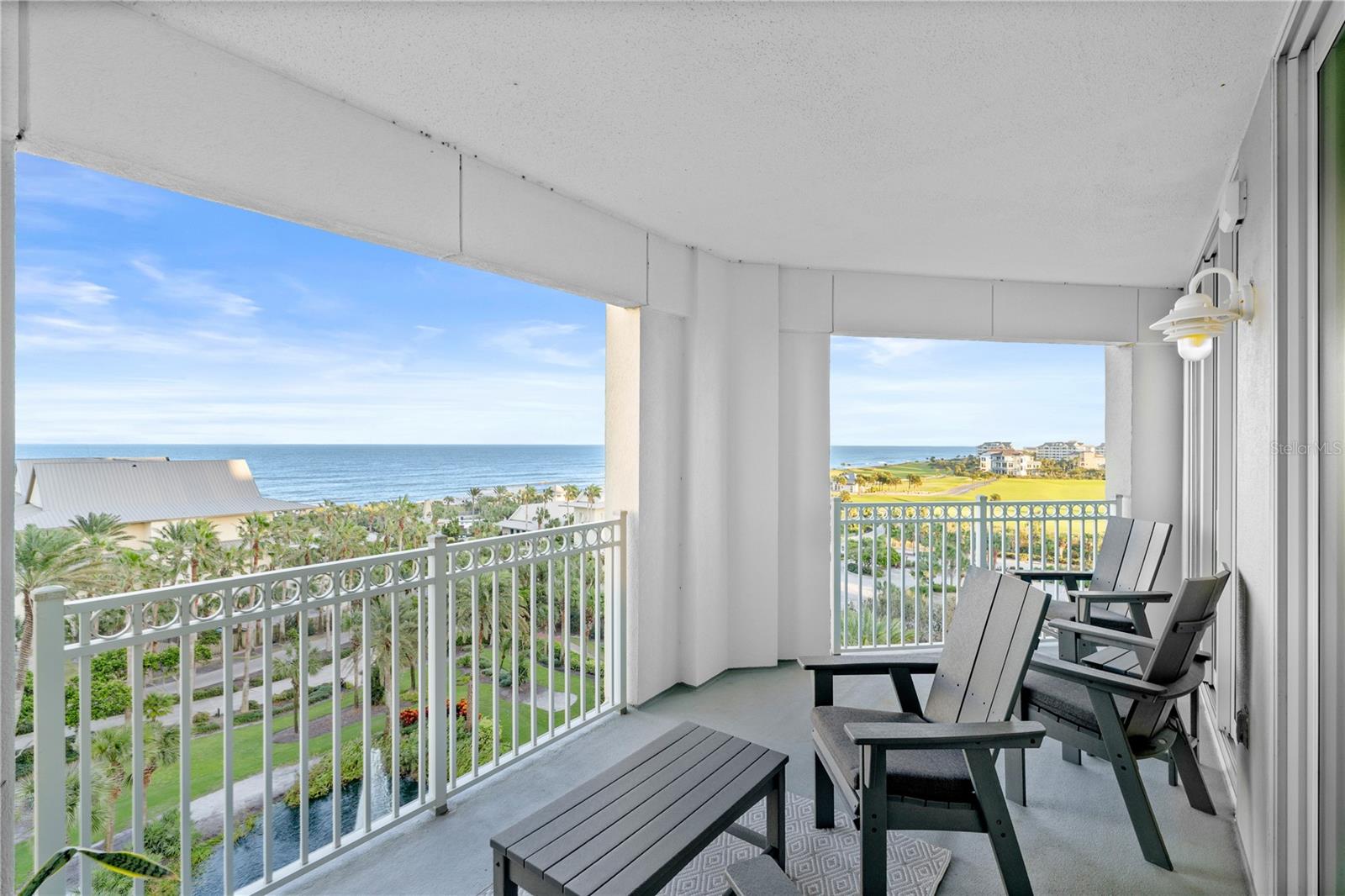 Image 12 of 91 For 200 Ocean Crest Drive 614