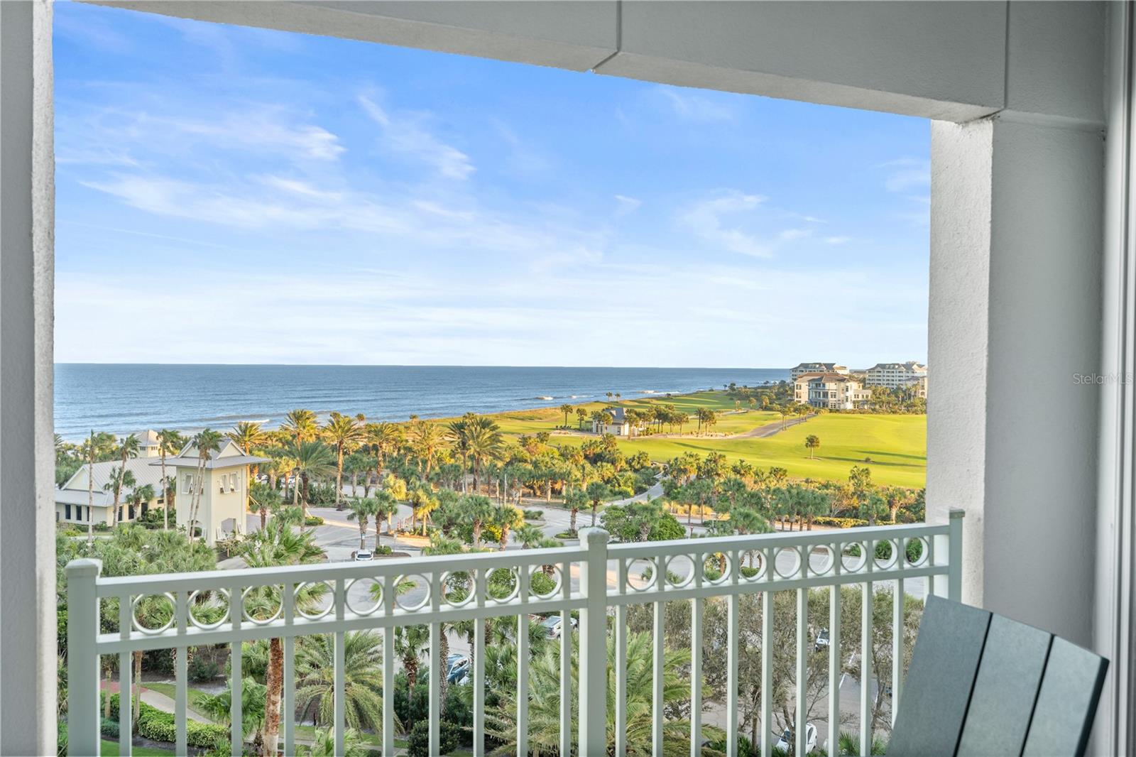 Image 13 of 91 For 200 Ocean Crest Drive 614