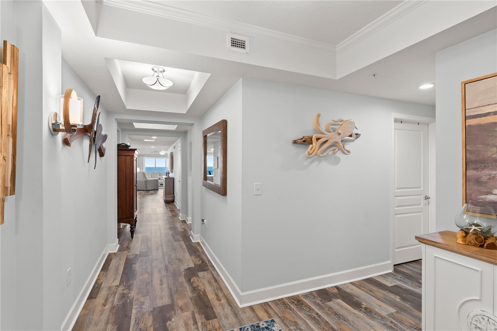 Image 5 of 91 For 200 Ocean Crest Drive 614
