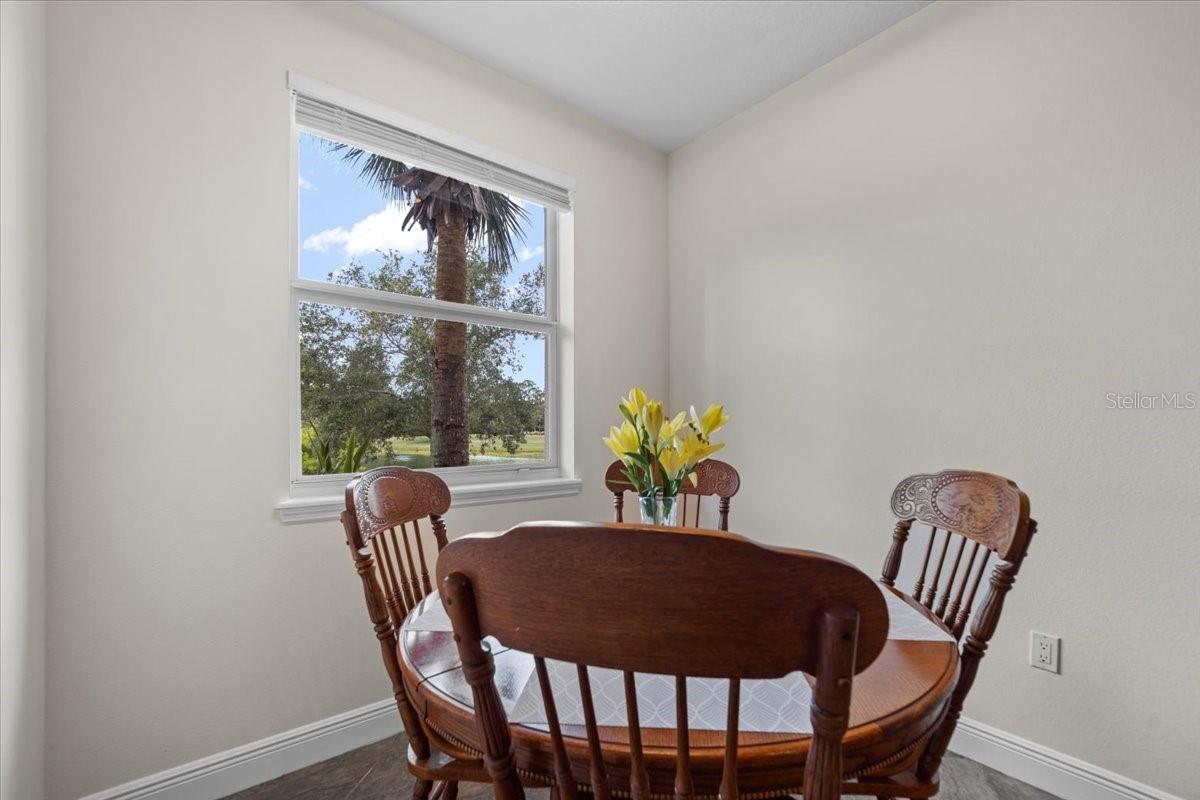Image 12 of 50 For 70 Riverview Bend S 715