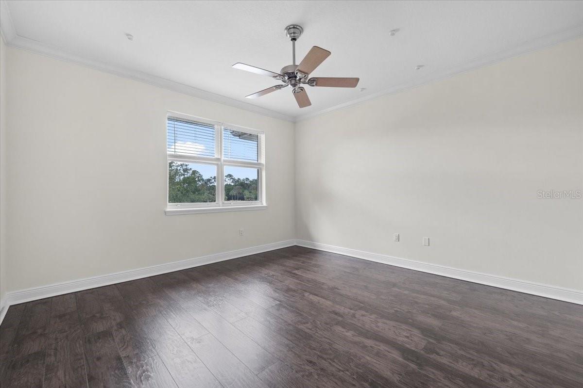 Image 18 of 50 For 70 Riverview Bend S 715