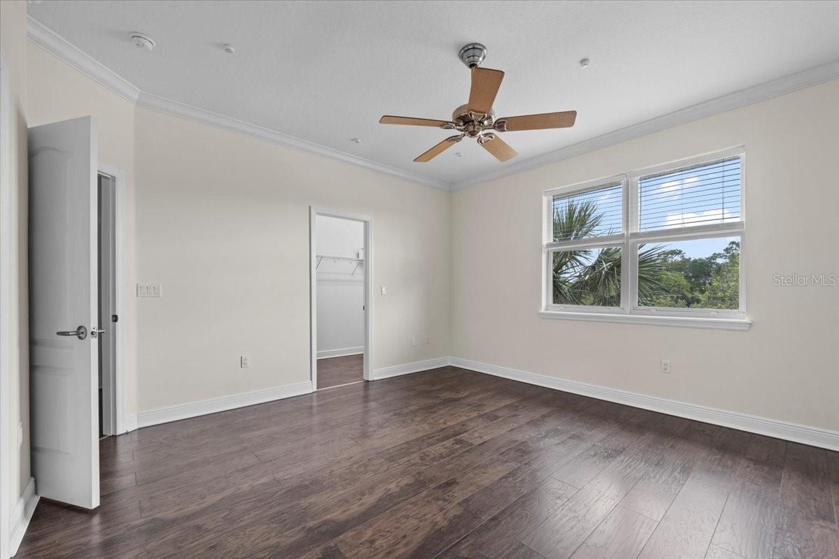 Image 20 of 50 For 70 Riverview Bend S 715