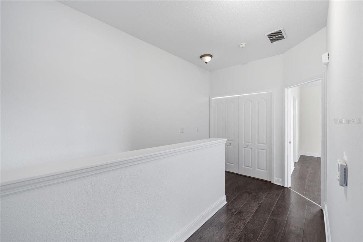 Image 25 of 50 For 70 Riverview Bend S 715