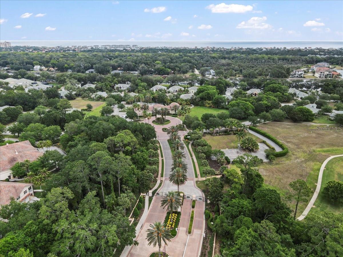 Image 34 of 50 For 70 Riverview Bend S 715