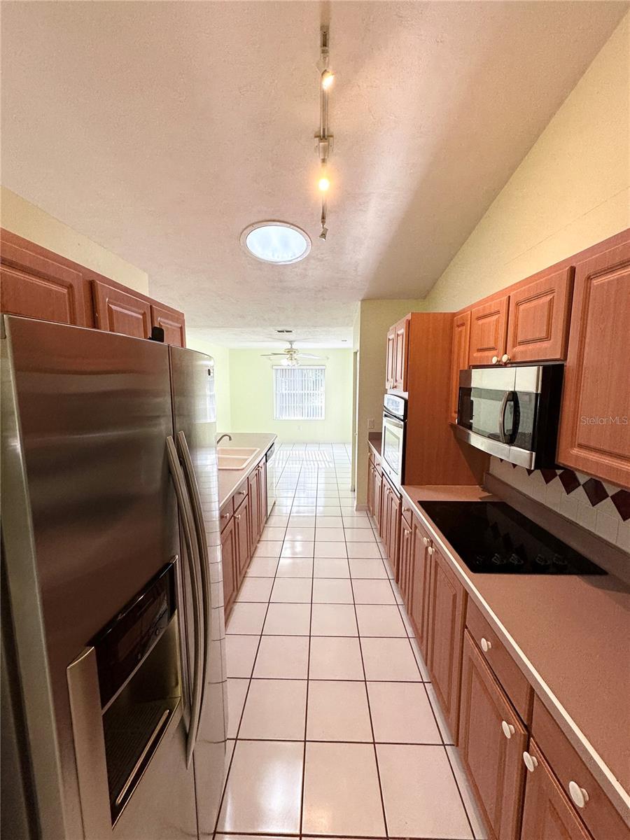 Image 11 of 34 For 26 Woodbury Drive