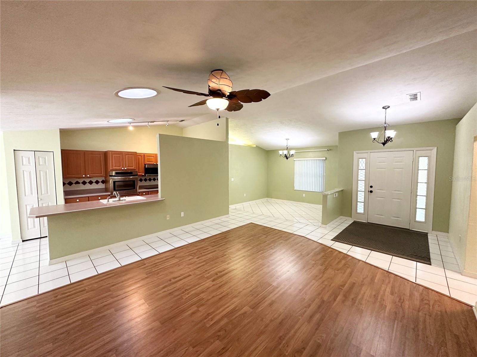 Image 6 of 34 For 26 Woodbury Drive