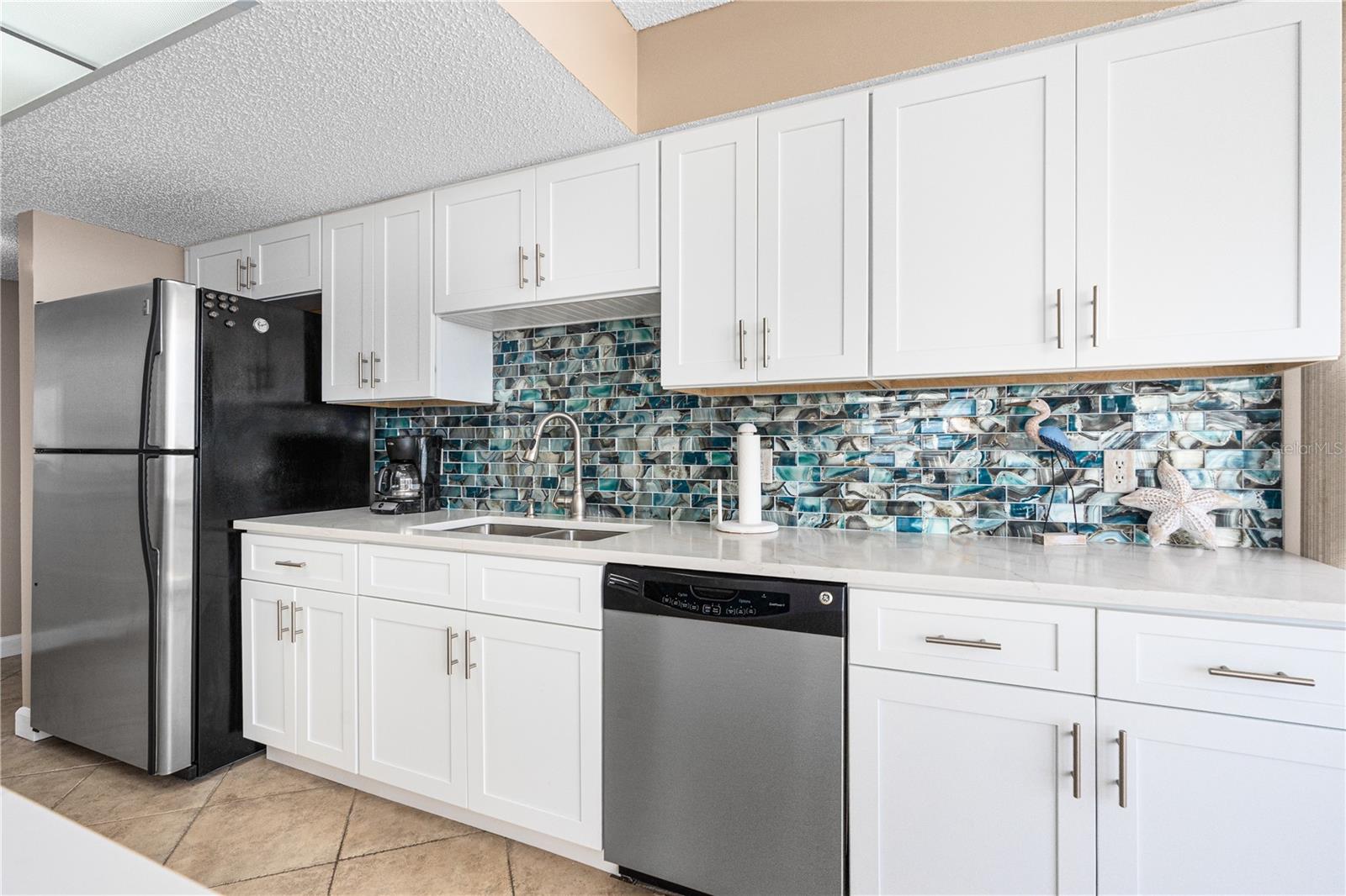 Image 9 of 32 For 3743 S Atlantic Avenue 11d