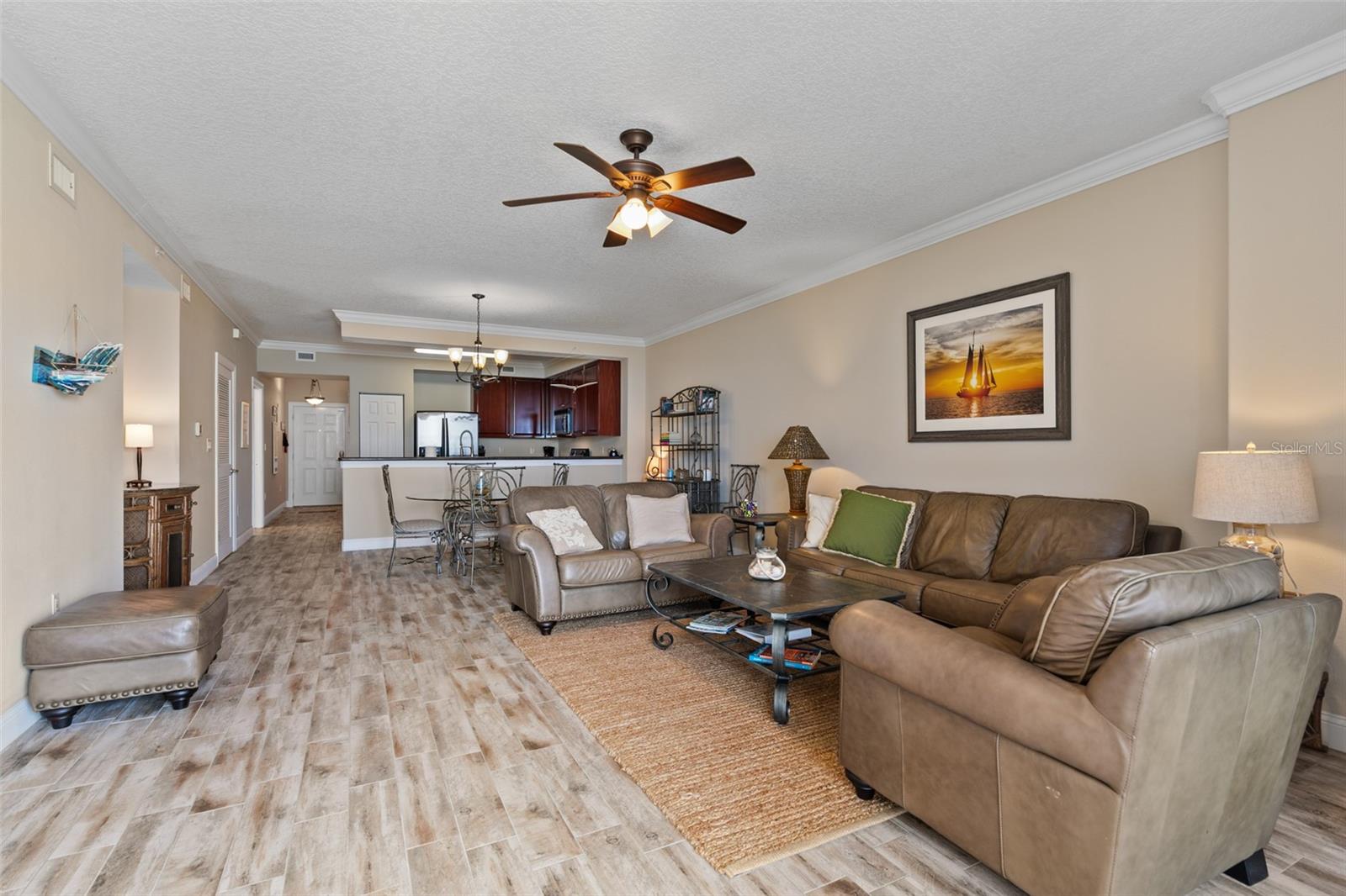 Image 14 of 63 For 60 Surfview Drive 502
