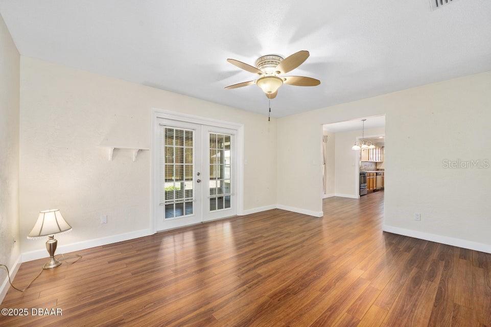Image 11 of 43 For 241 Sanchez Avenue