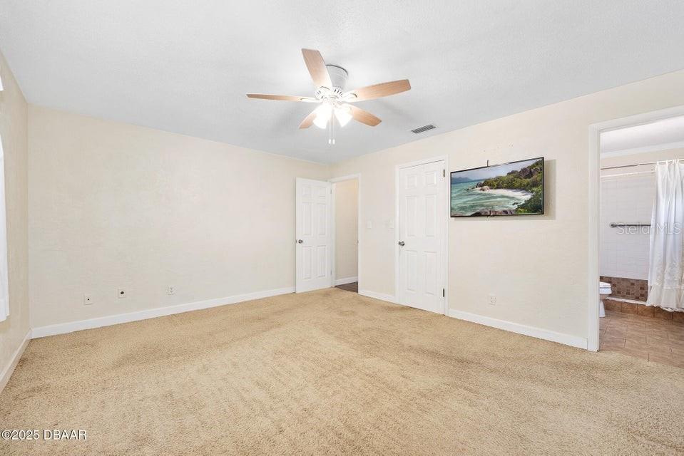 Image 22 of 43 For 241 Sanchez Avenue