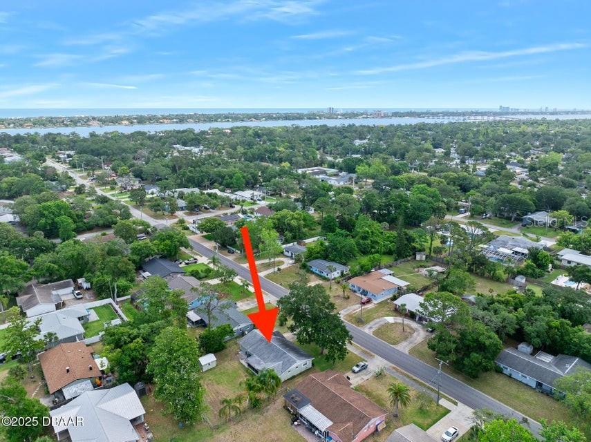 Image 36 of 43 For 241 Sanchez Avenue