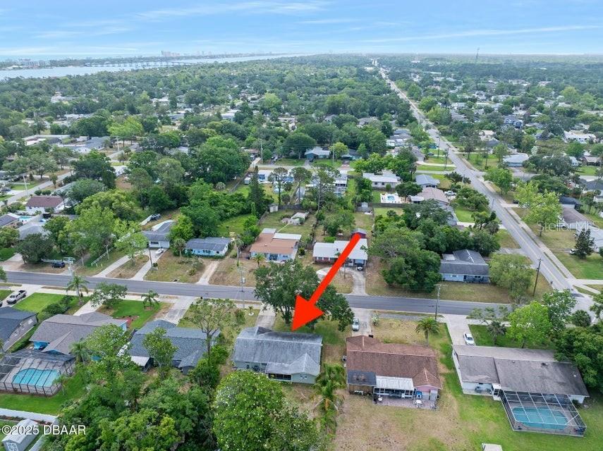 Image 37 of 43 For 241 Sanchez Avenue