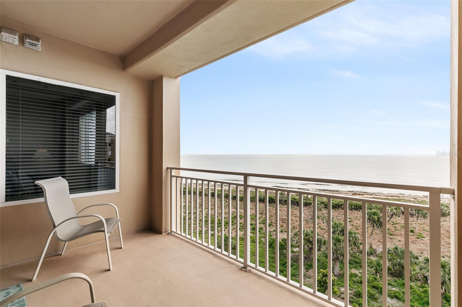Image 17 of 66 For 80 Surfview Drive 718