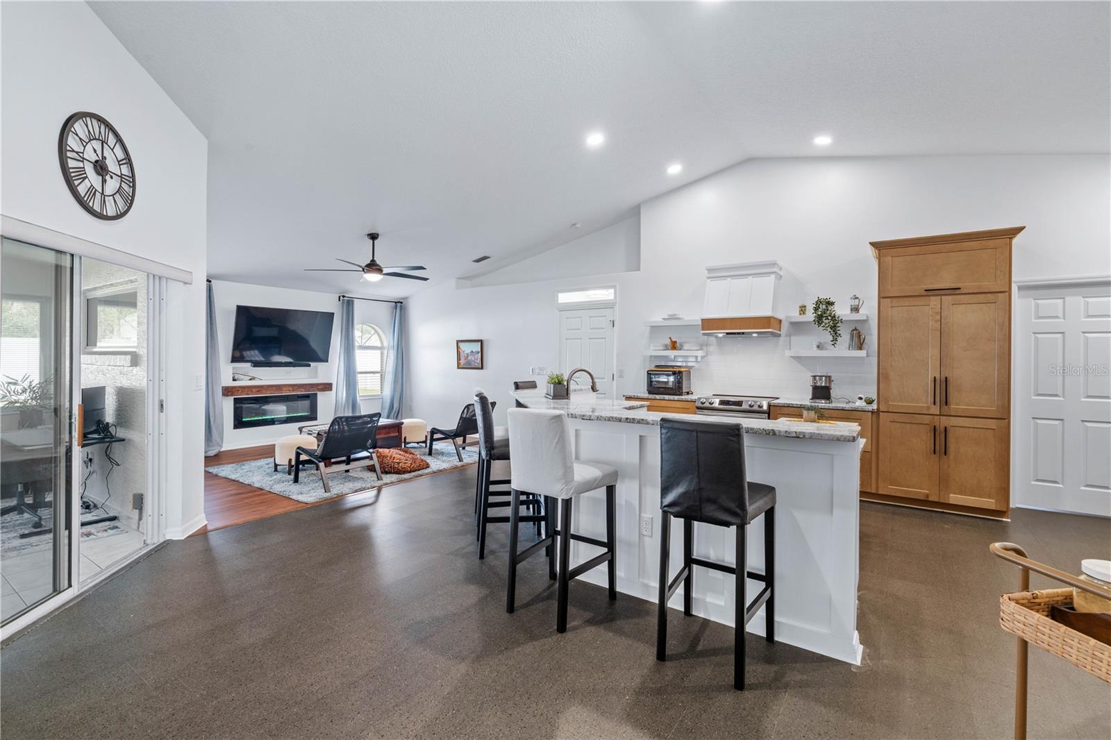 Image 18 of 47 For 55 Westgrill Drive