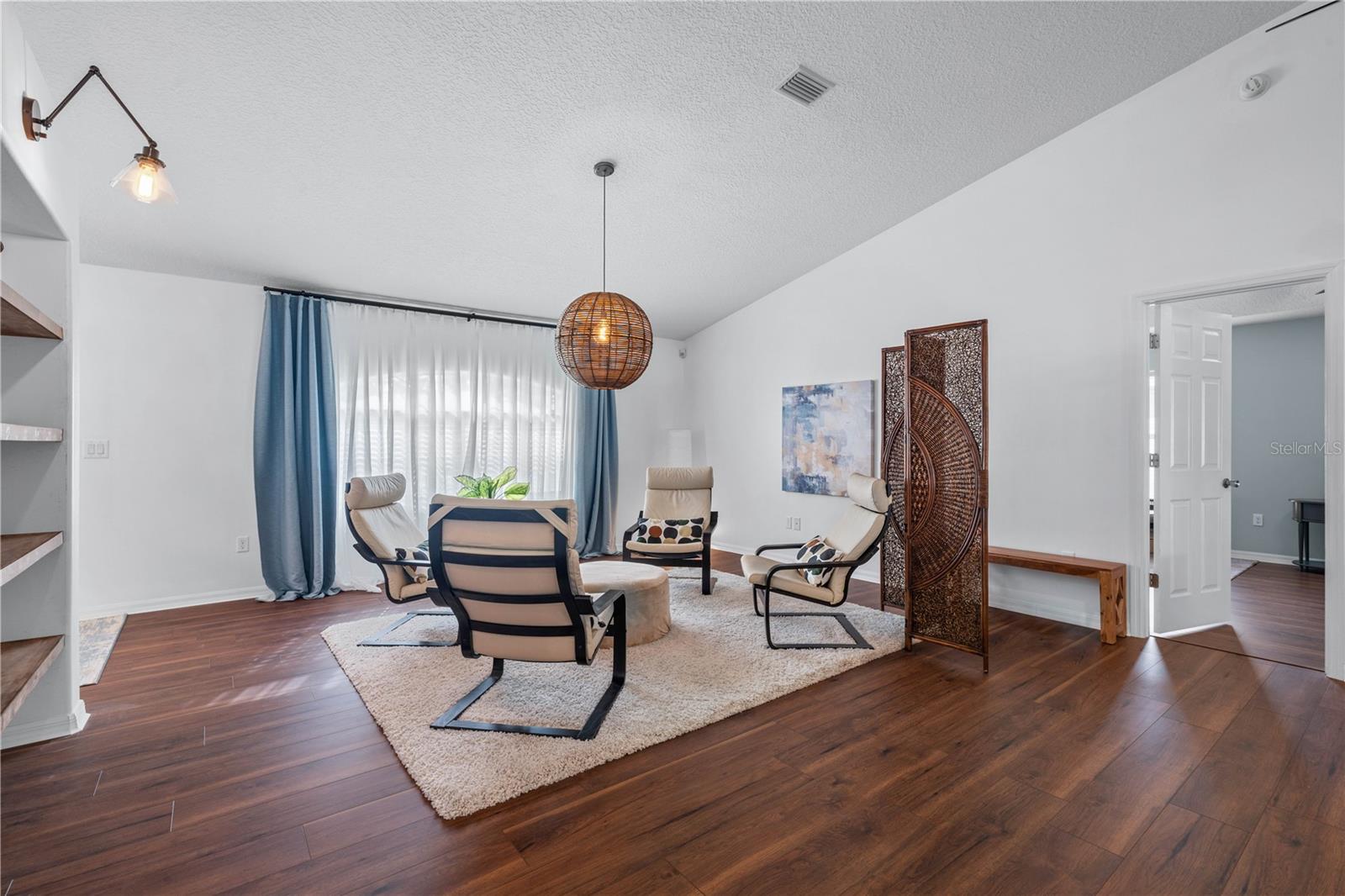 Image 9 of 47 For 55 Westgrill Drive