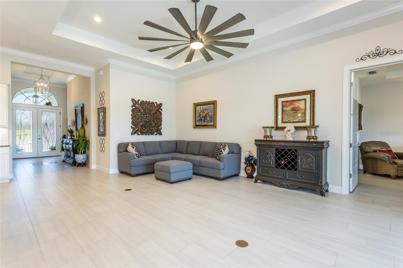 Image 12 of 55 For 431 Bourganville Drive