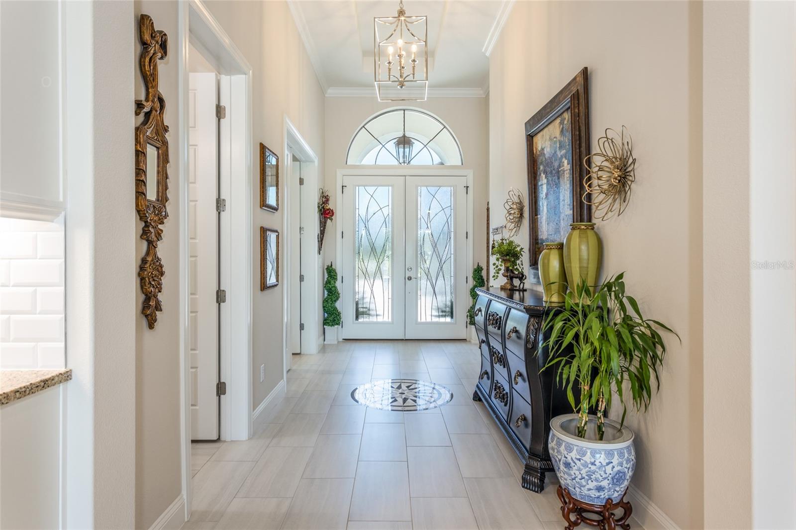 Image 3 of 55 For 431 Bourganville Drive