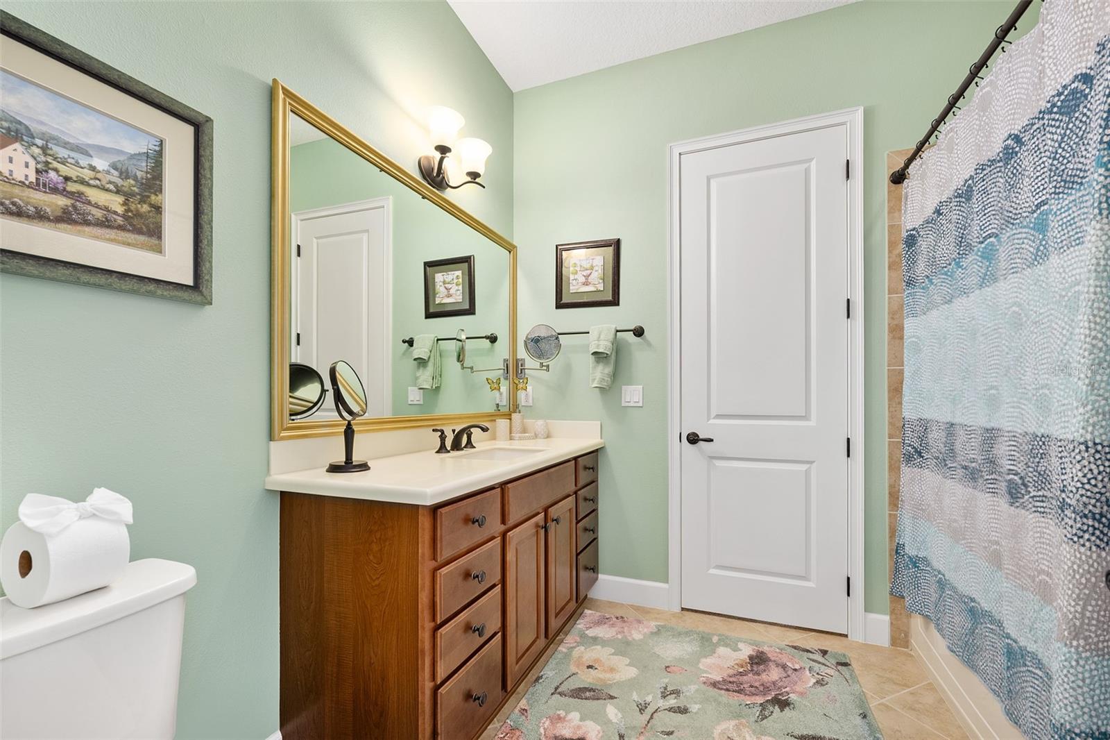 Image 44 of 67 For 665 South Lake Drive