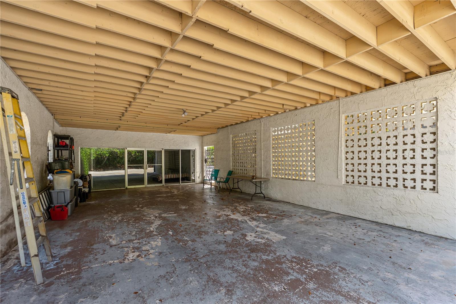 Image 17 of 79 For 1159 Magnolia Avenue