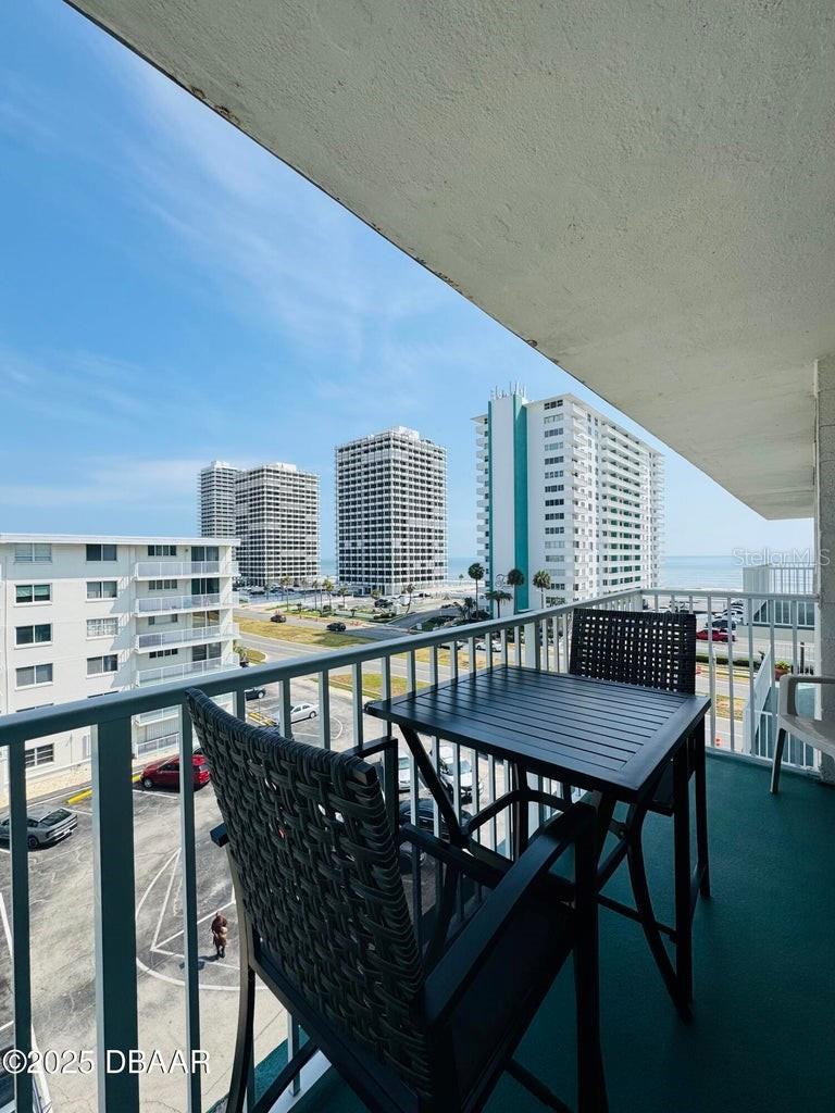 Image 10 of 32 For 2727 Atlantic Avenue 602