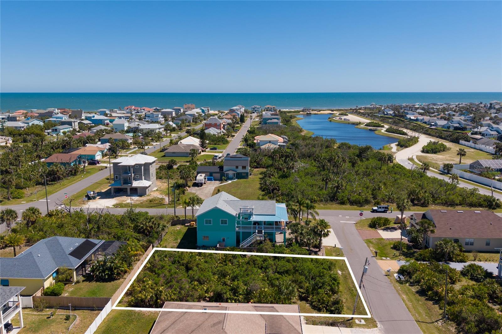 Image 8 of 33 For 25 Surf Drive