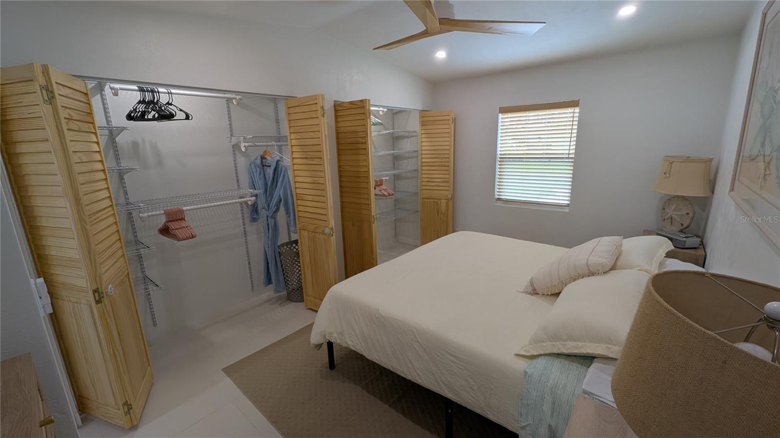 Image 11 of 21 For 132 Avalon Avenue