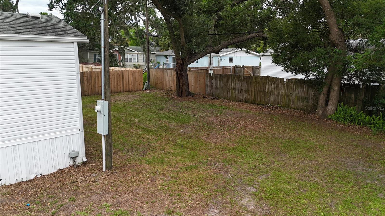 Image 20 of 24 For 1134 Bayview Lane