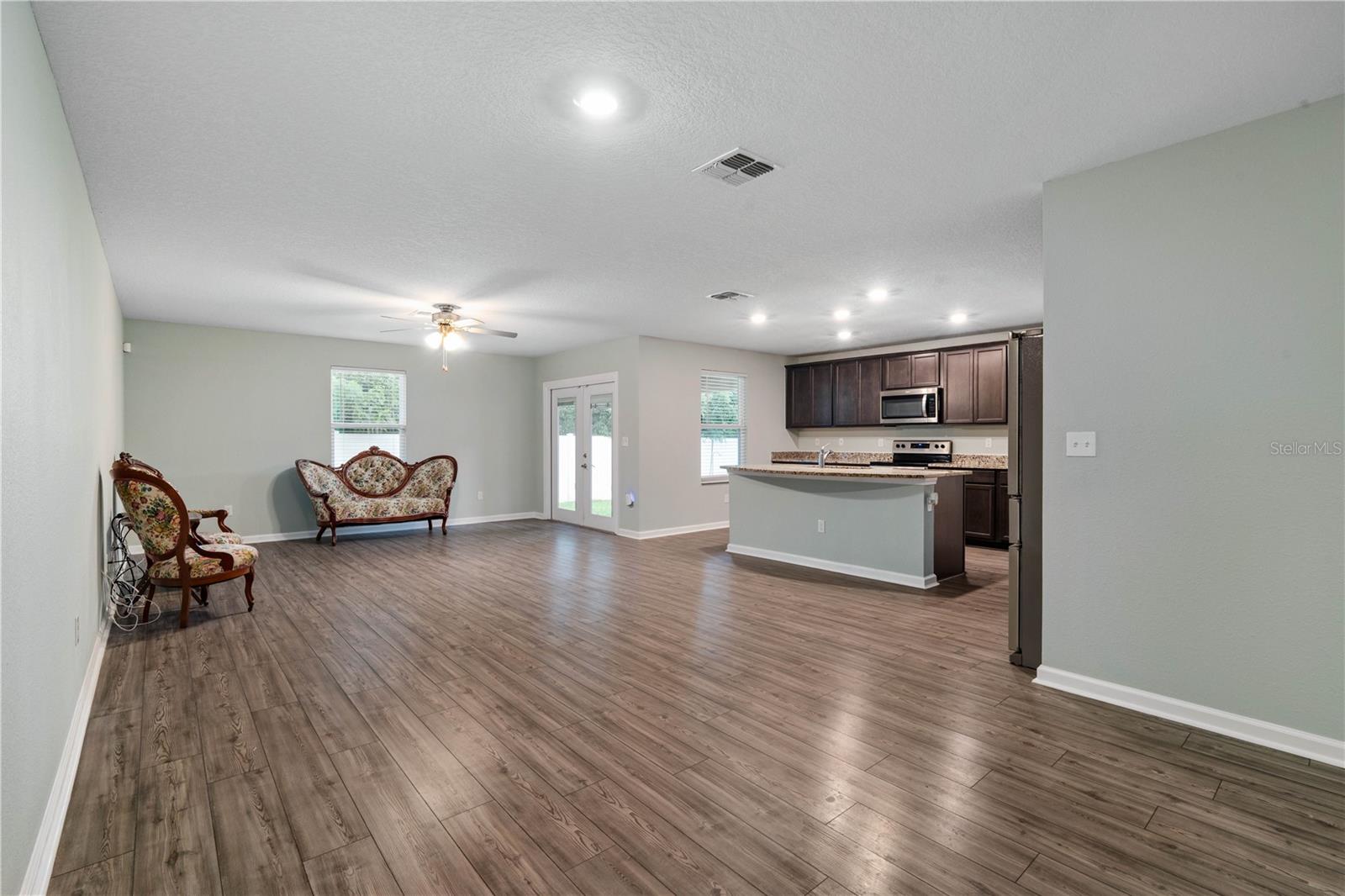Image 10 of 40 For 8552 Lake George Circle W