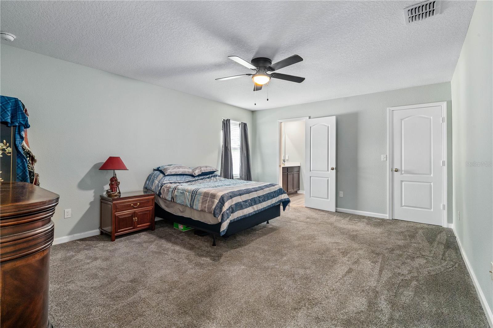 Image 13 of 40 For 8552 Lake George Circle W