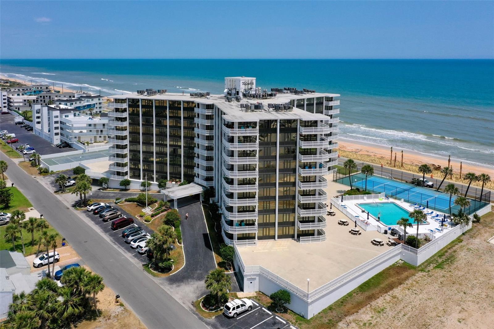 Image 22 of 53 For 3580 Ocean Shore Boulevard 210