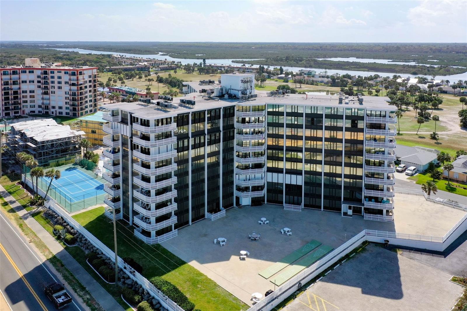 Image 36 of 53 For 3580 Ocean Shore Boulevard 210