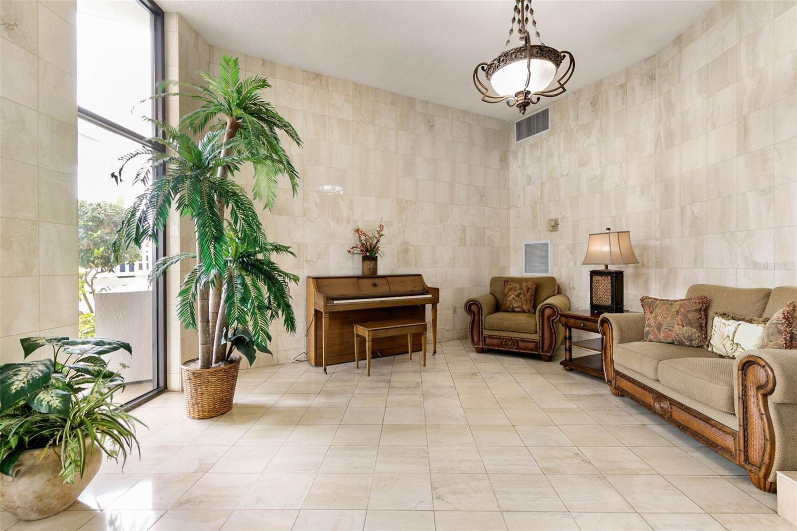 Image 39 of 53 For 3580 Ocean Shore Boulevard 210