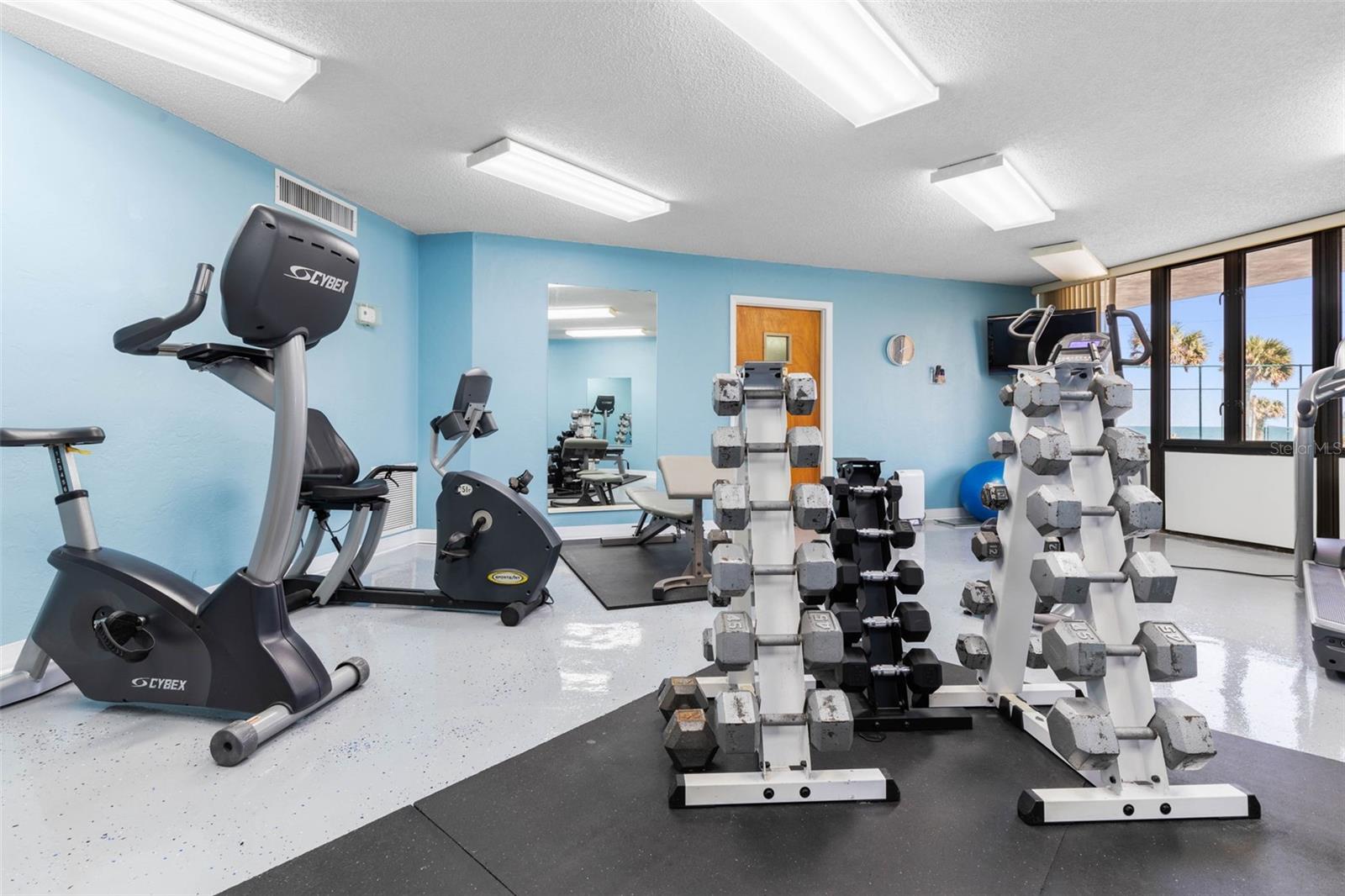 Image 44 of 53 For 3580 Ocean Shore Boulevard 210