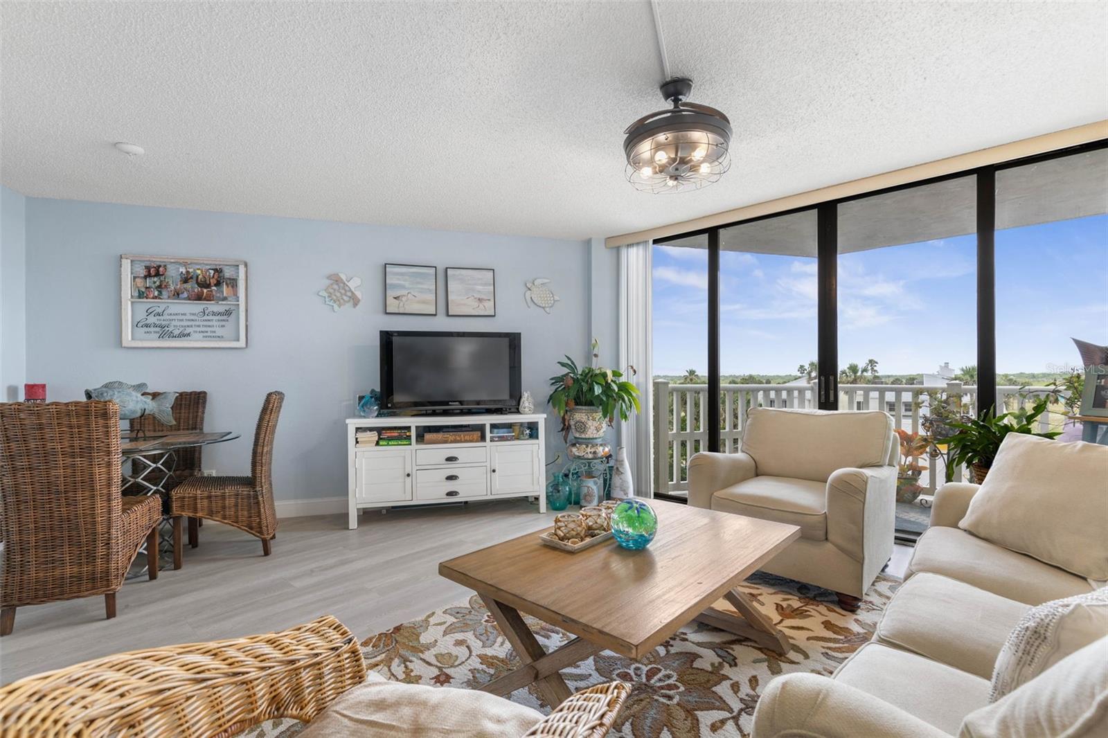Image 5 of 53 For 3580 Ocean Shore Boulevard 210