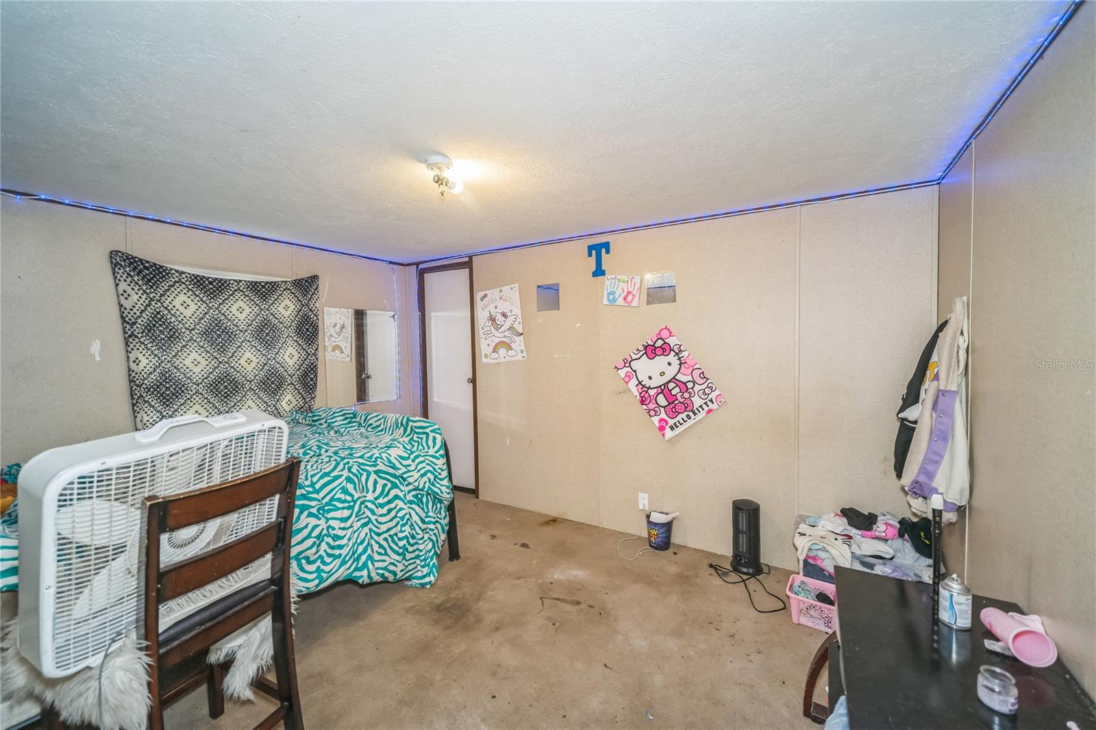 Image 20 of 26 For 10257 Syphon Drive