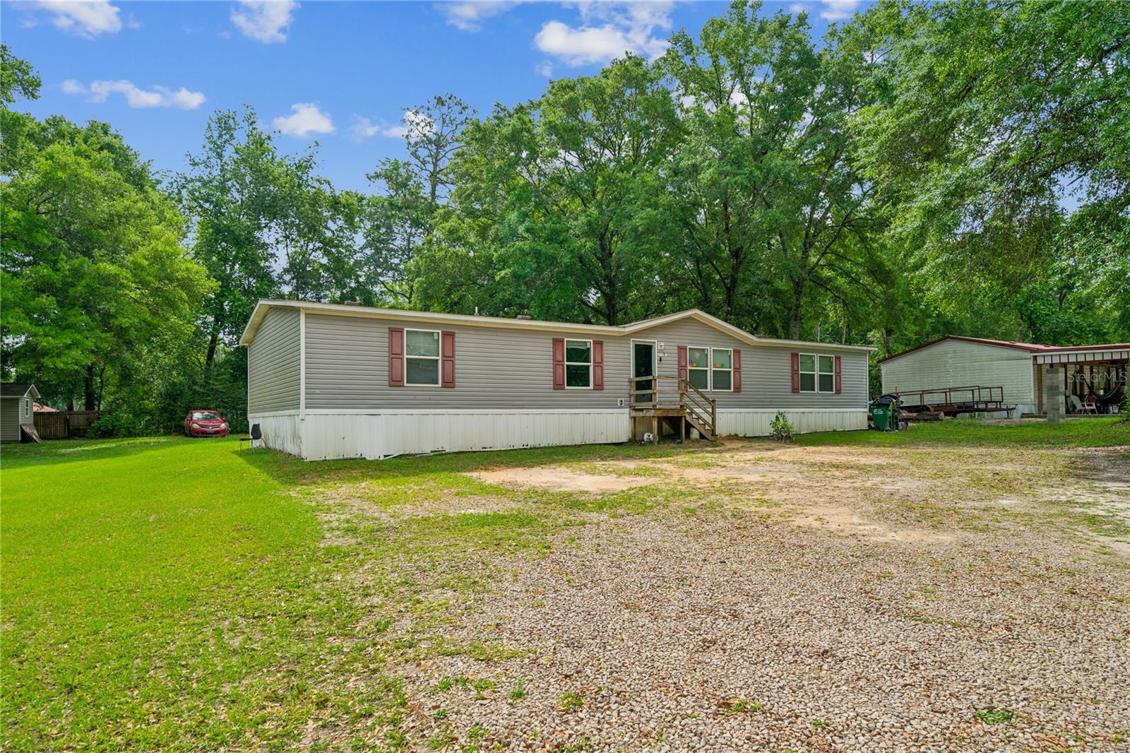 Image 4 of 26 For 10257 Syphon Drive