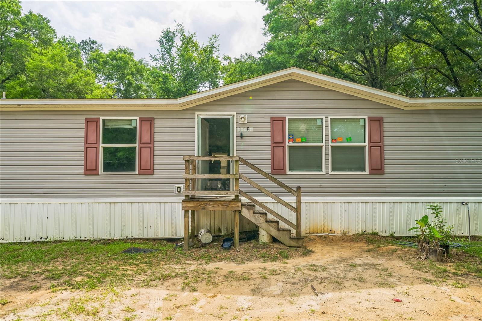 Image 5 of 26 For 10257 Syphon Drive