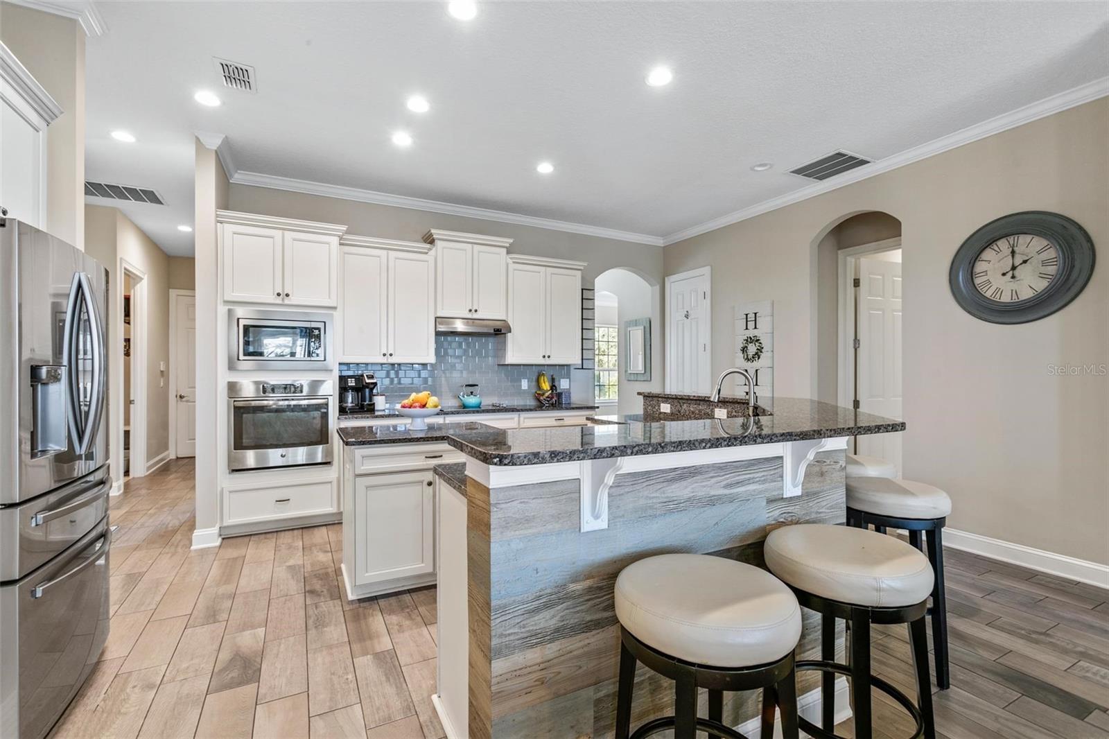 Image 15 of 74 For 433 Maribella Court
