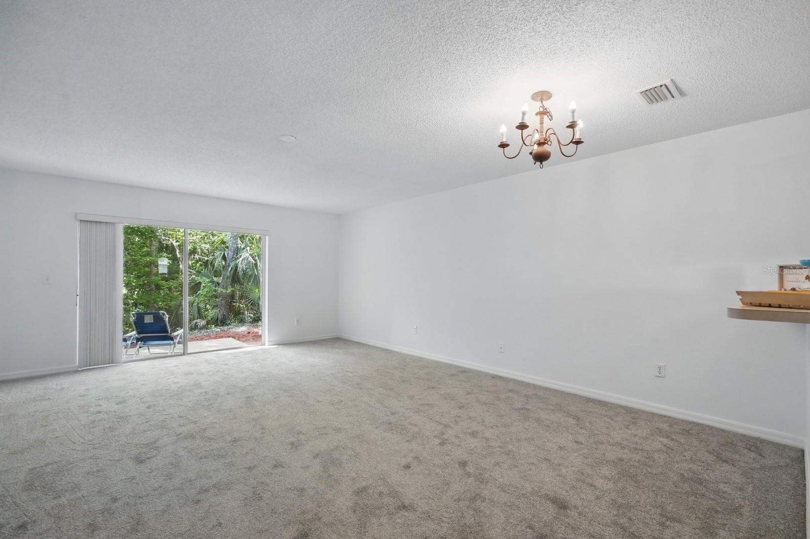 Image 12 of 28 For 1502 Deer Springs Road