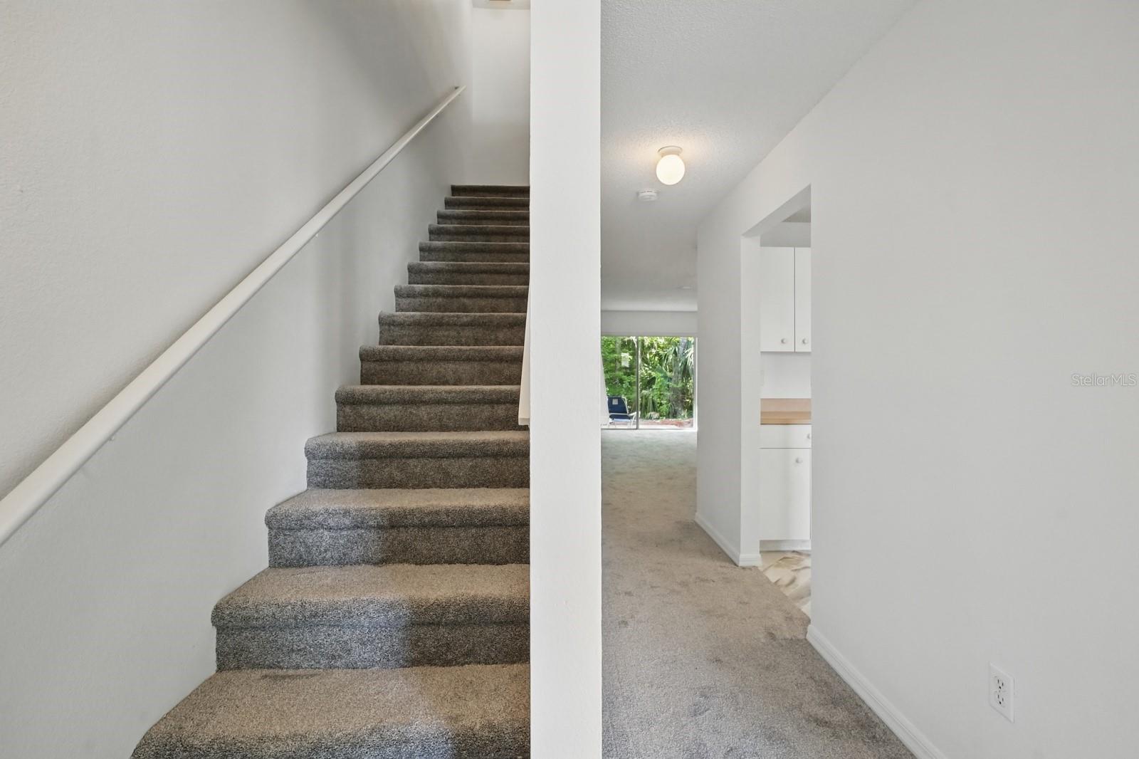 Image 6 of 28 For 1502 Deer Springs Road