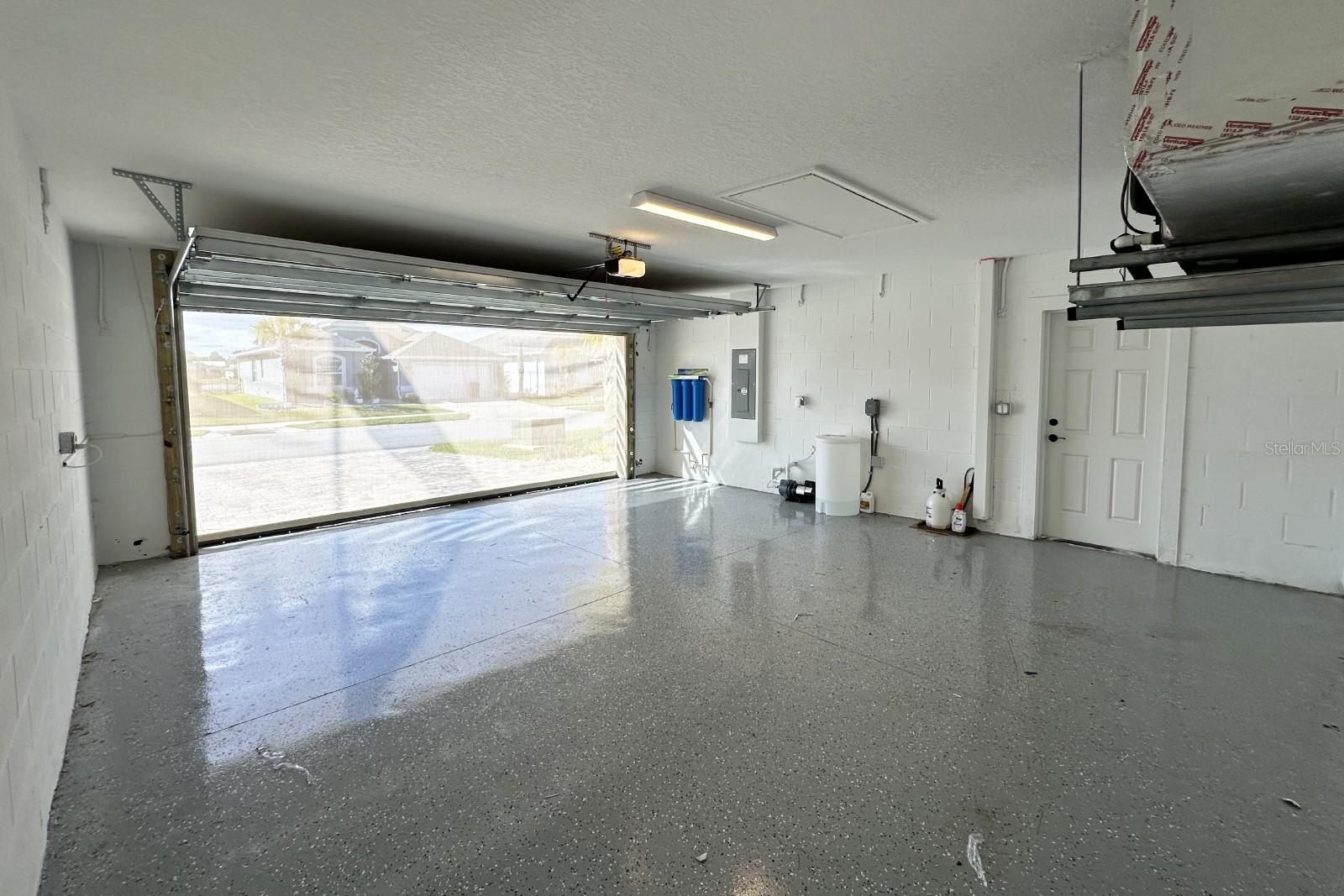 Image 34 of 50 For 37 Lagoon Way