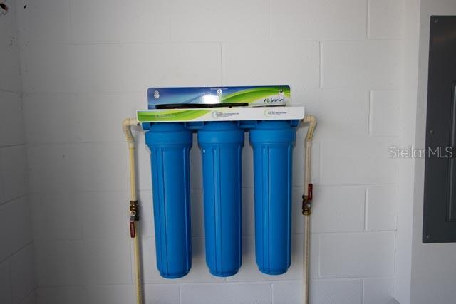 Image 35 of 50 For 37 Lagoon Way