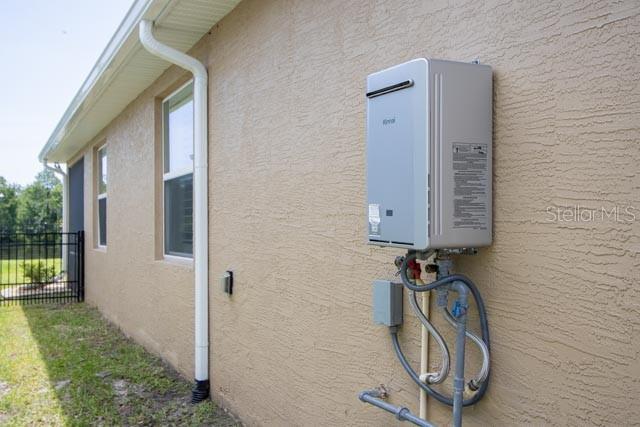 Image 41 of 50 For 37 Lagoon Way