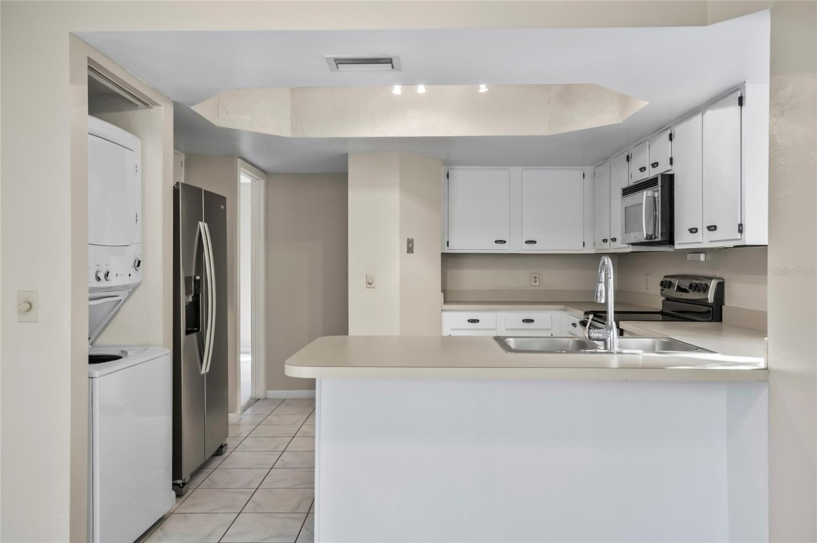 Image 10 of 41 For 18 Broadmore Circle 18
