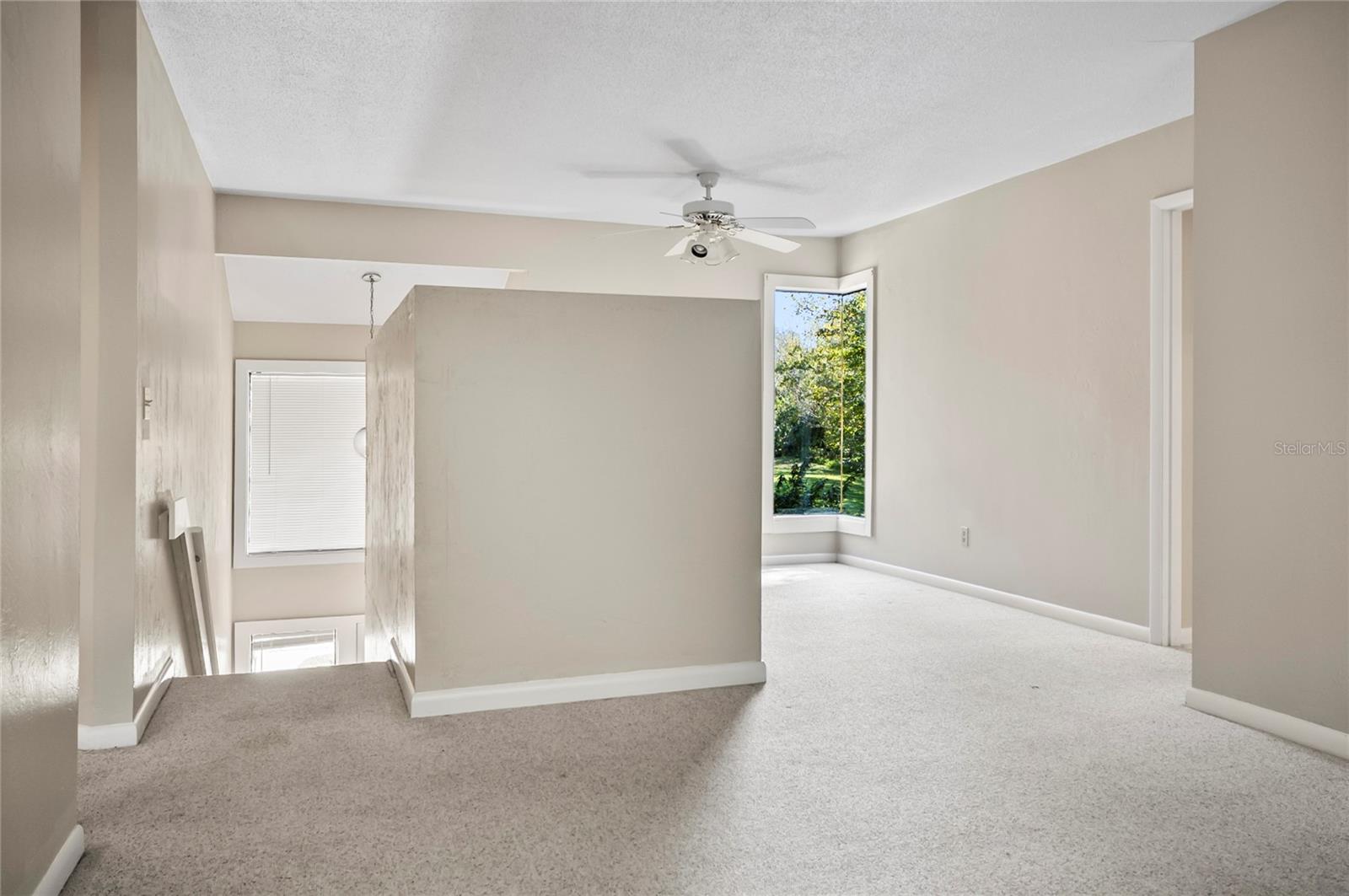 Image 7 of 41 For 18 Broadmore Circle 18