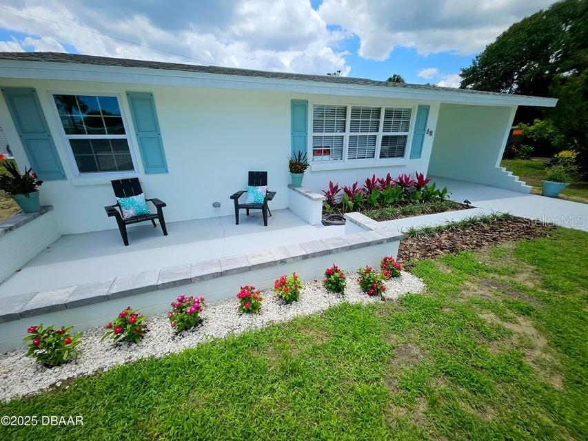 Image 3 of 41 For 68 Hibiscus Drive